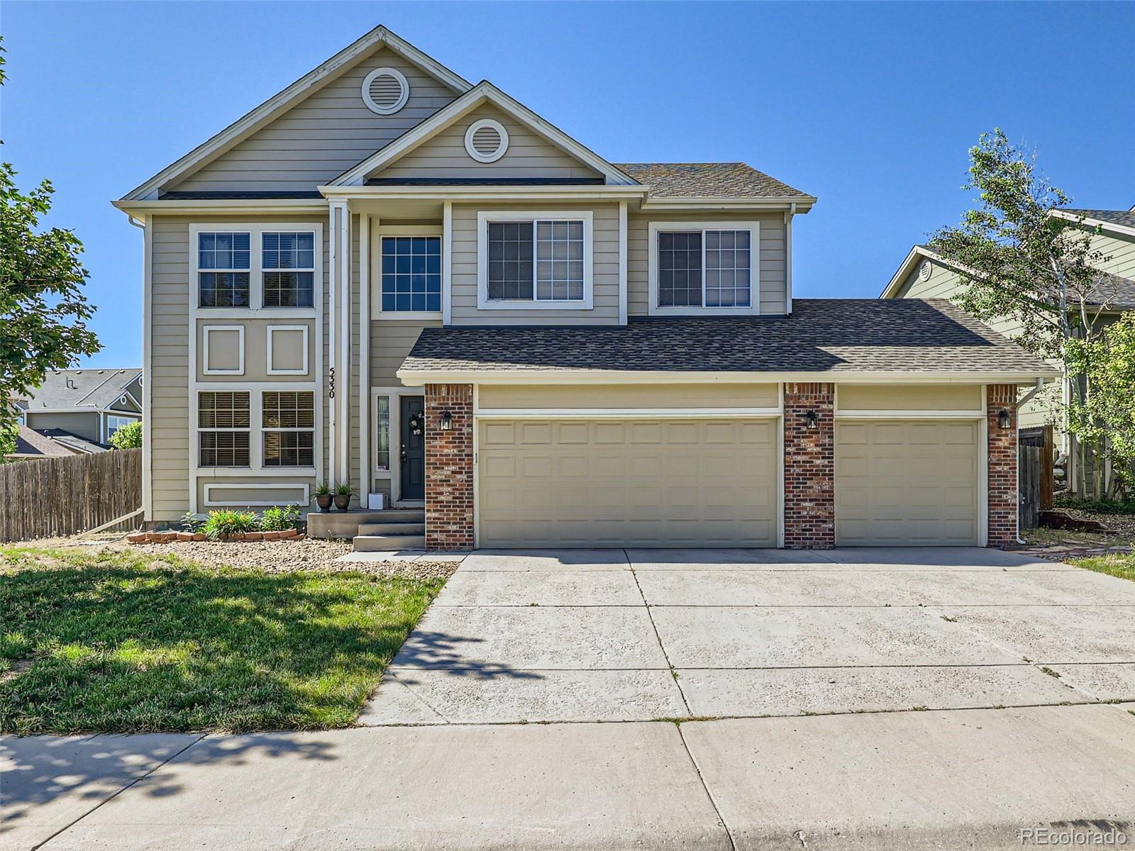 5330  Lost Meadow Trail, castle rock MLS: 8202589 Beds: 4 Baths: 3 Price: $605,000