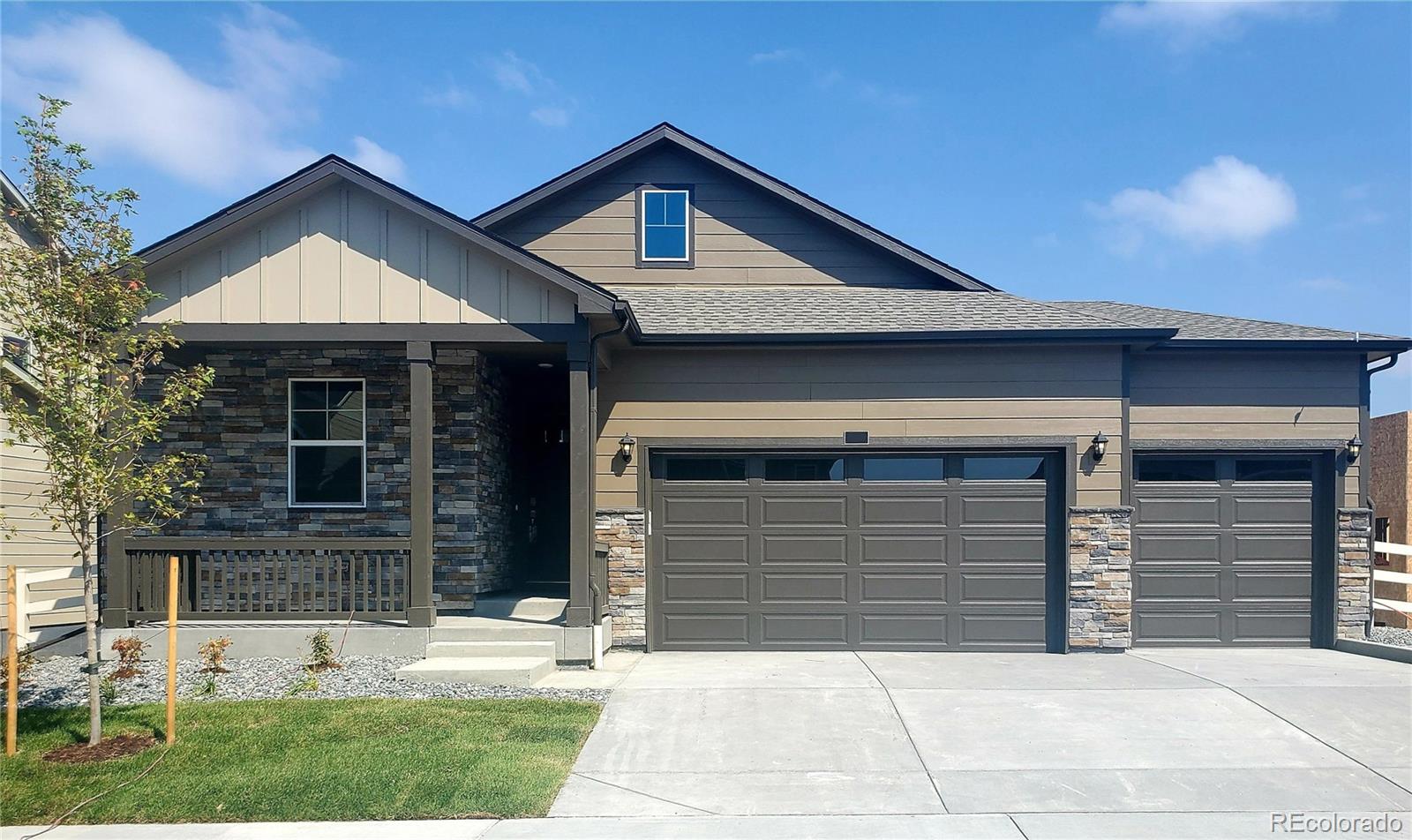 4922  Cattle Cross Lane, castle rock MLS: 6305913 Beds: 3 Baths: 2 Price: $675,000