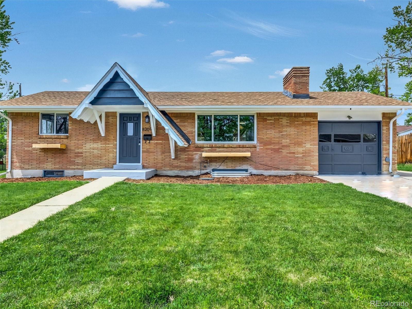 8209  Nola Drive, denver MLS: 9541159 Beds: 5 Baths: 2 Price: $565,000