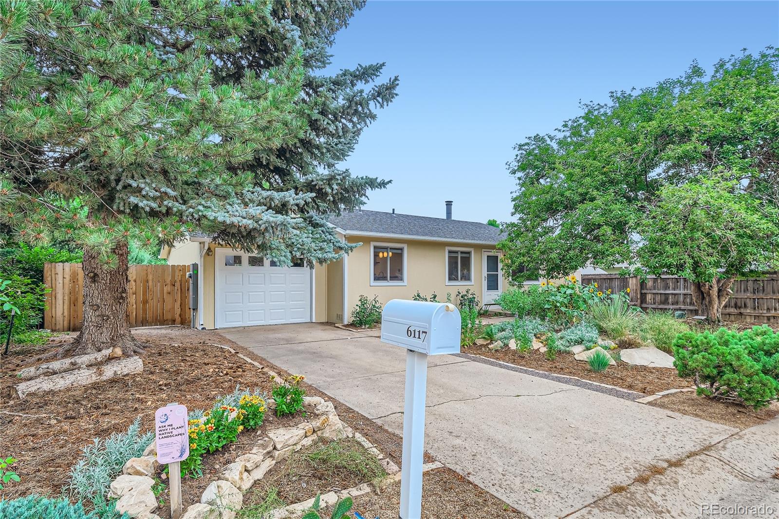 6117  Constellation Drive, fort collins MLS: 2944171 Beds: 3 Baths: 1 Price: $399,999