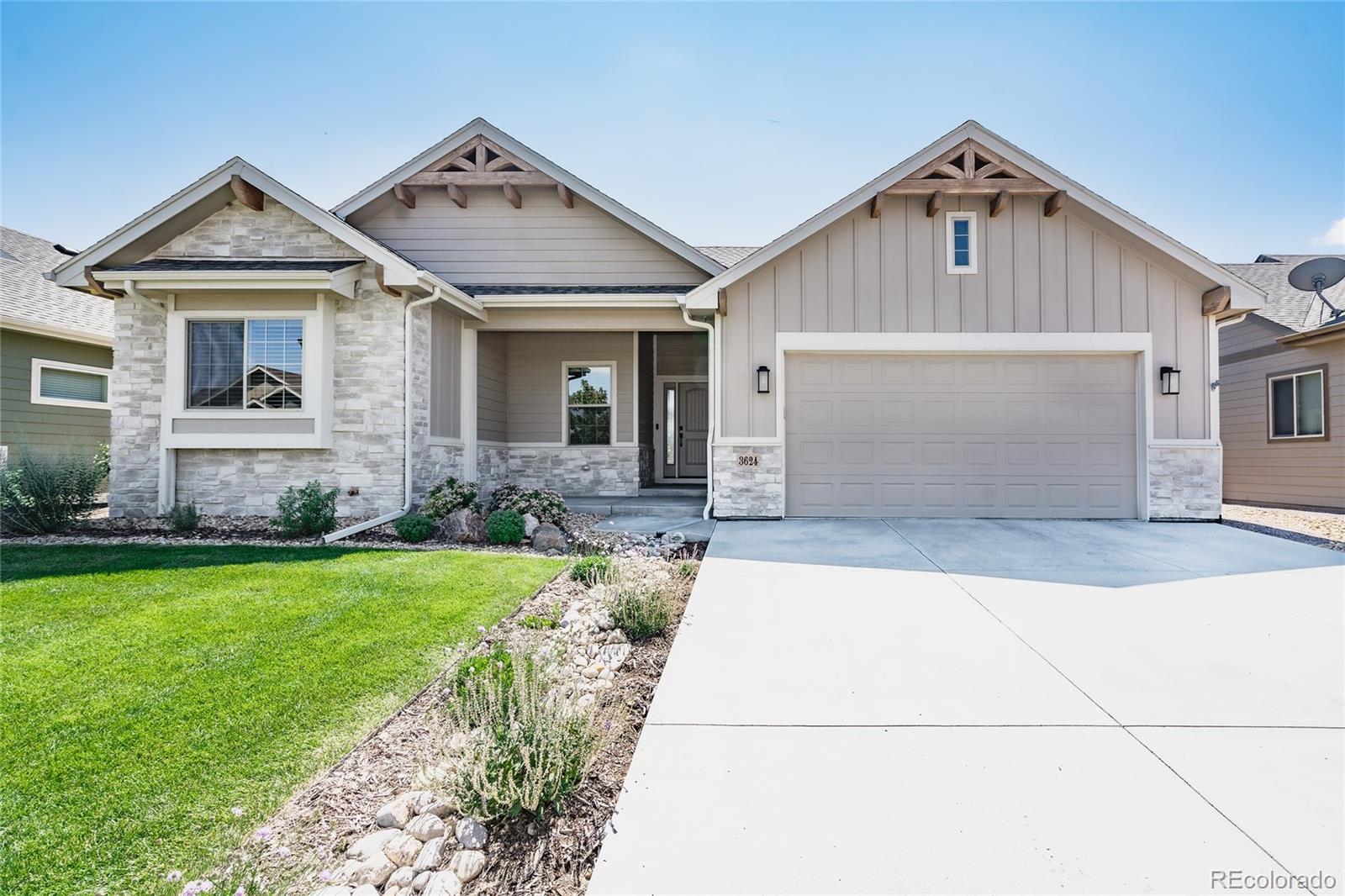 3624  Saguaro Drive, loveland MLS: 9319249 Beds: 3 Baths: 2 Price: $745,000