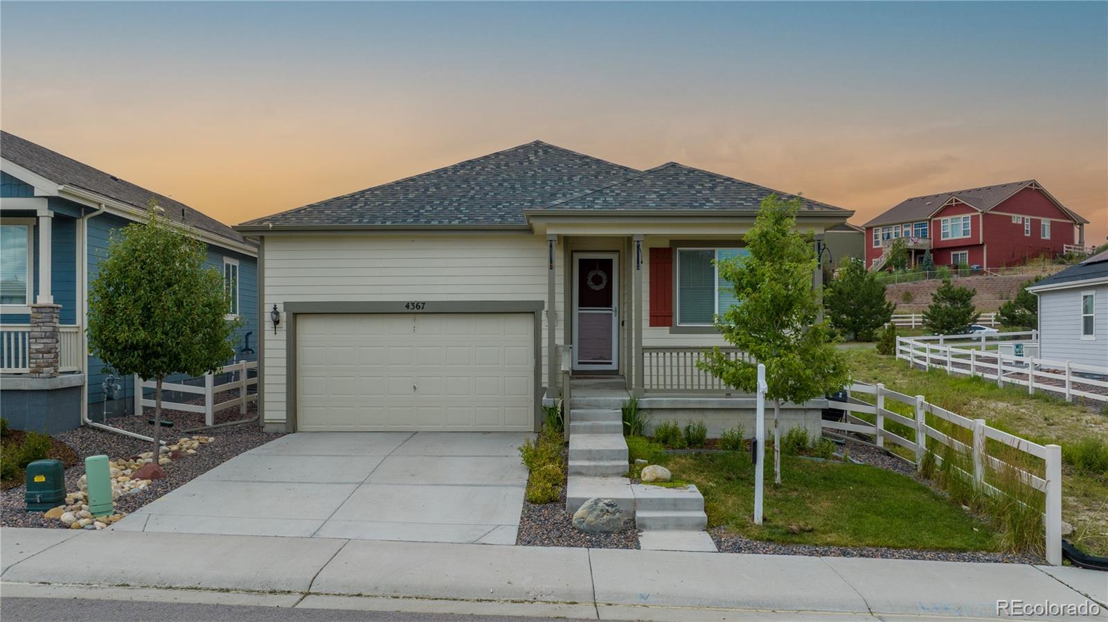 4367  Wilson Peak Drive, castle rock MLS: 2313568 Beds: 3 Baths: 2 Price: $565,000