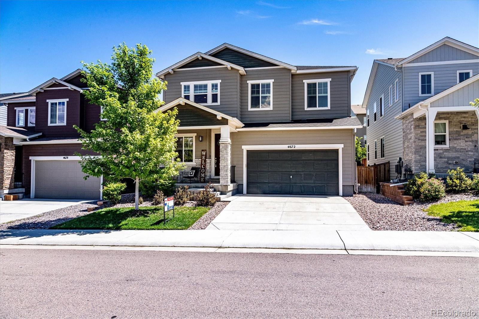 4672  Basalt Ridge Circle, castle rock MLS: 3457003 Beds: 3 Baths: 3 Price: $649,900