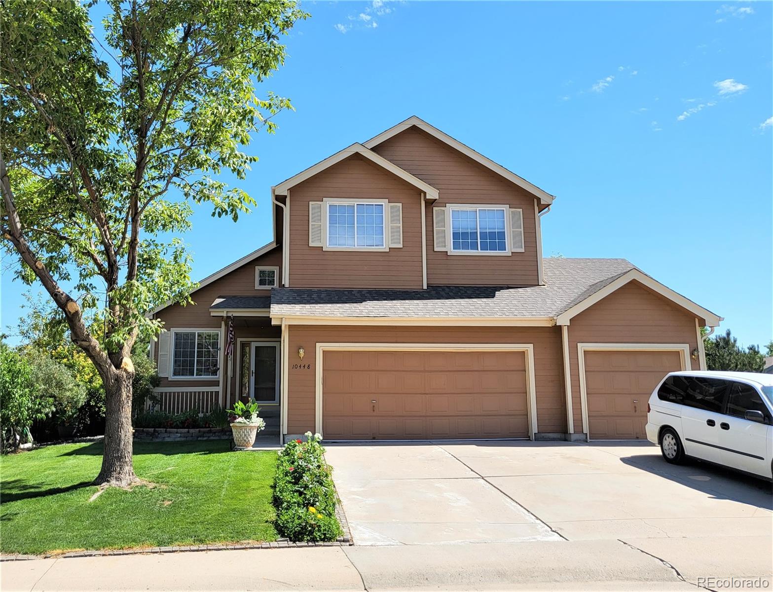 10448  Panther Trace, littleton MLS: 5676351 Beds: 4 Baths: 4 Price: $699,500