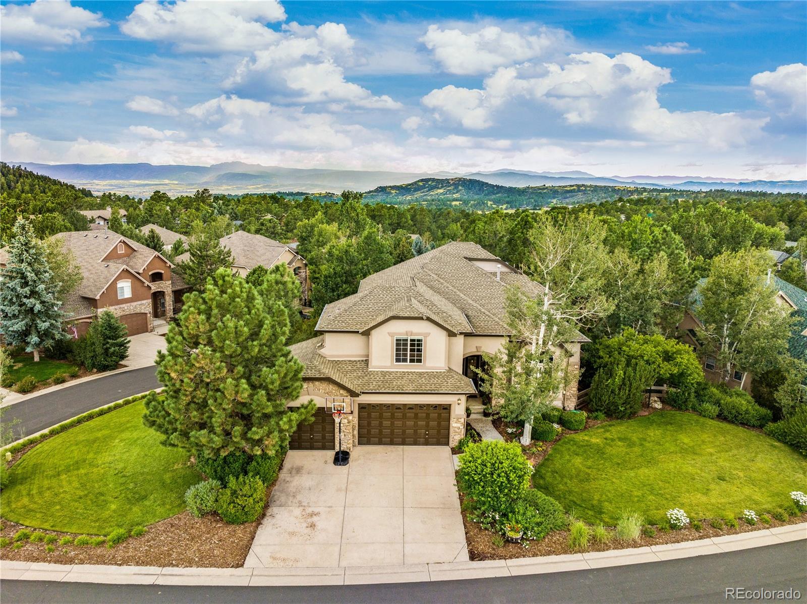 7163  Forest Ridge Circle, castle pines MLS: 7495536 Beds: 4 Baths: 5 Price: $1,275,000