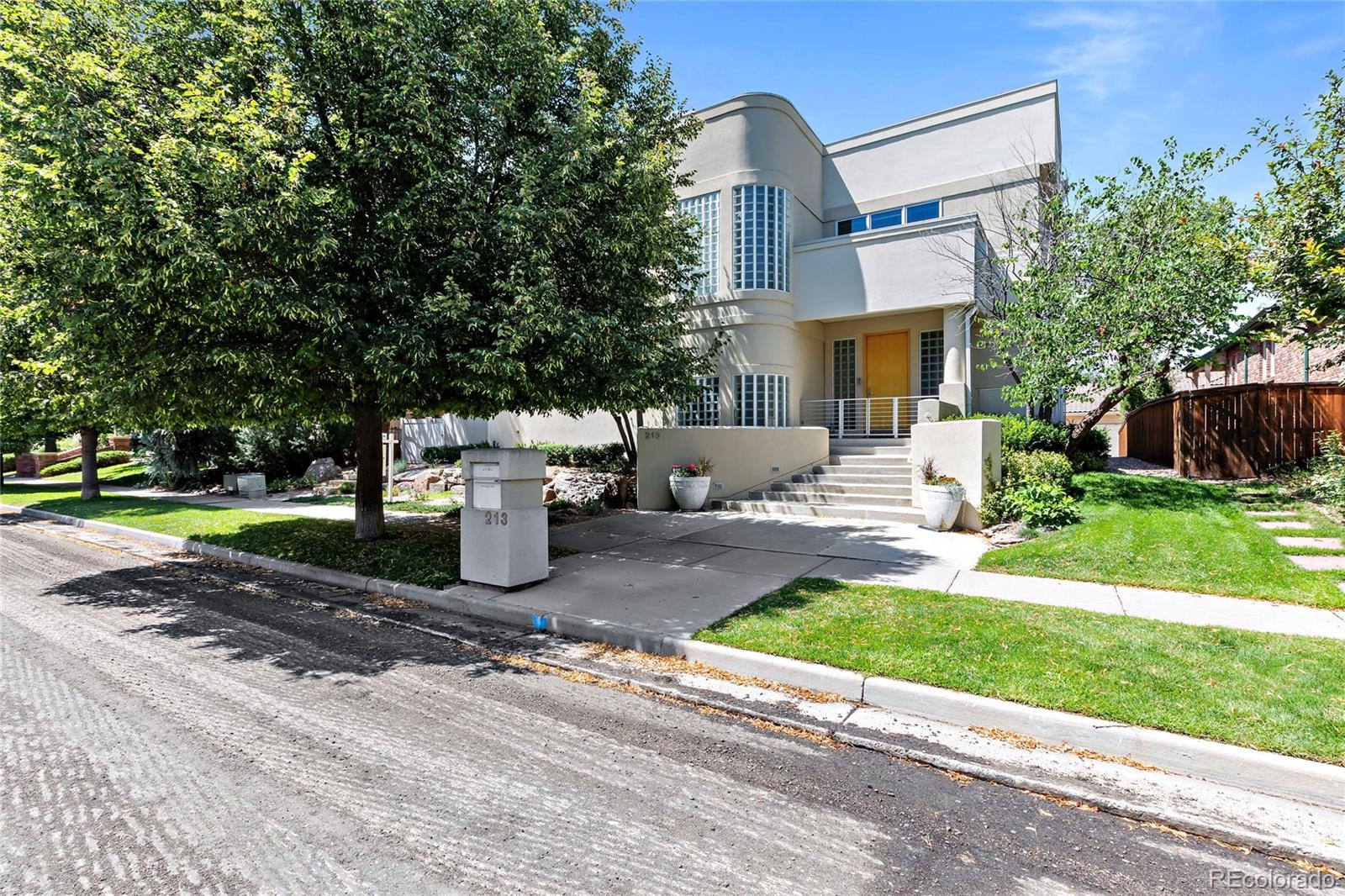 213  Pontiac Street, denver MLS: 5881502 Beds: 6 Baths: 6 Price: $2,000,000