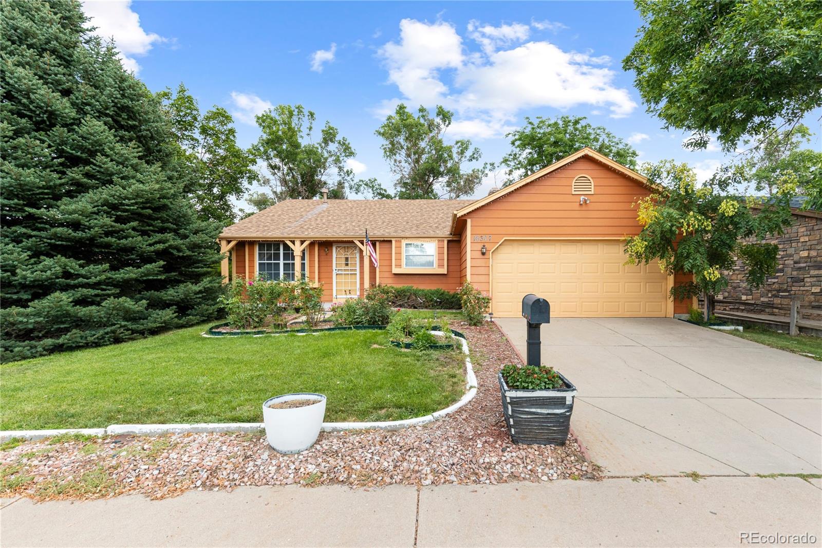 16307 E Center Drive, aurora MLS: 2001016 Beds: 3 Baths: 3 Price: $460,000