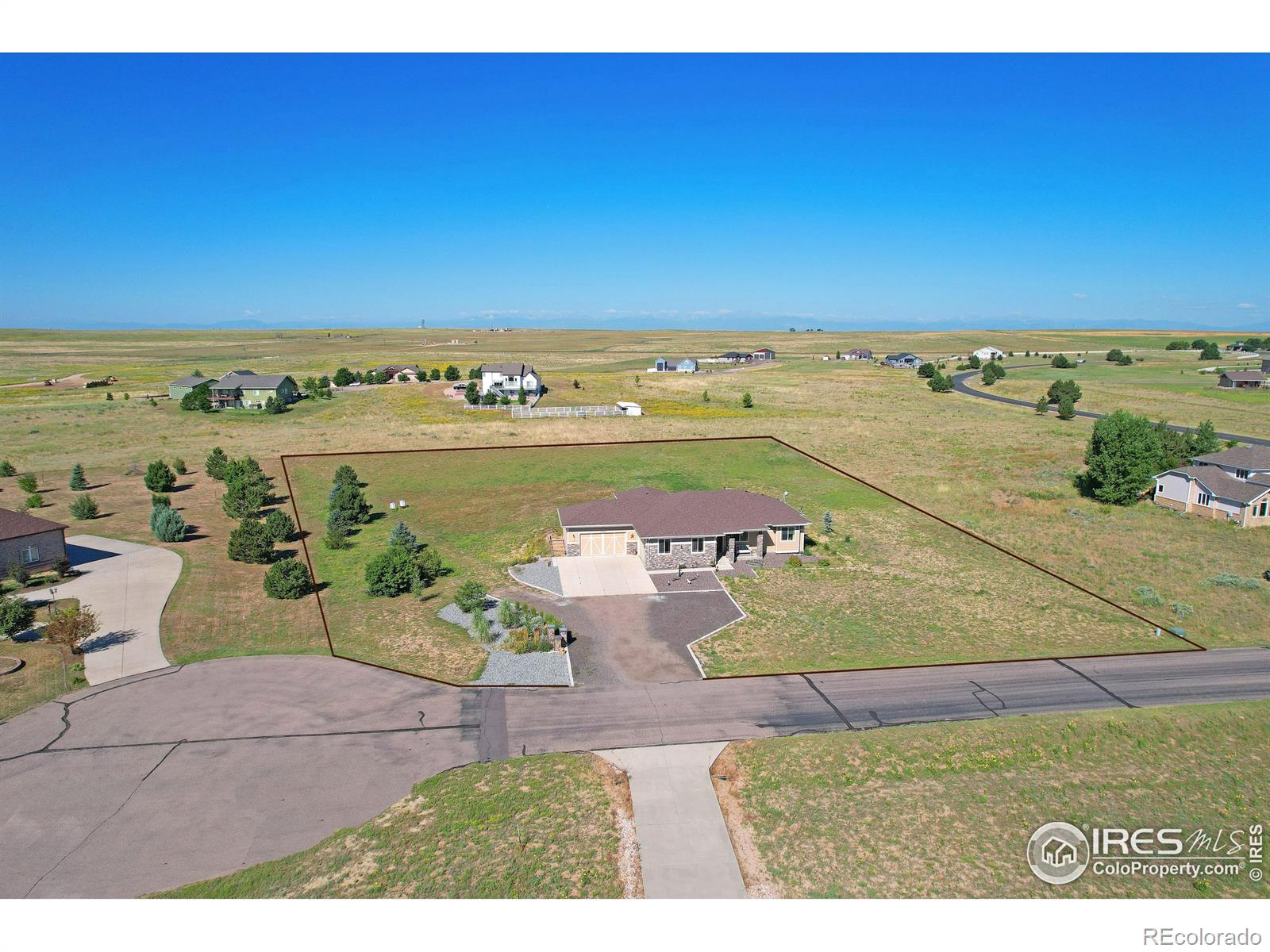 16497  badminton road, Platteville sold home. Closed on 2024-02-16 for $769,000.