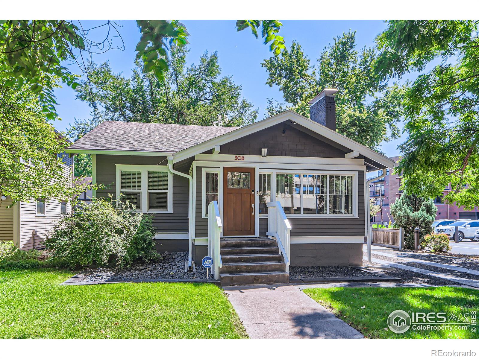 308 S Howes Street, fort collins MLS: 123456789994033 Beds: 3 Baths: 3 Price: $869,000