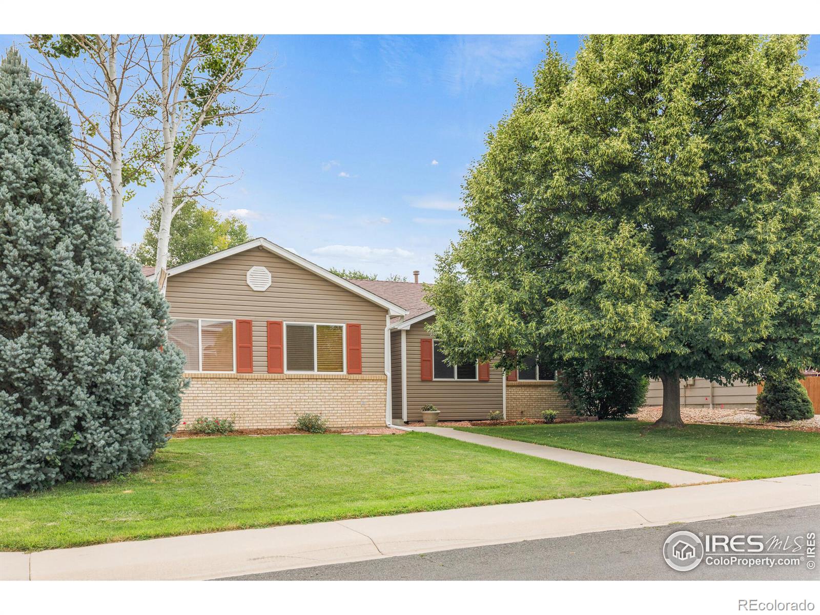 122  49th Ave Pl, greeley MLS: 123456789994108 Beds: 5 Baths: 3 Price: $459,900
