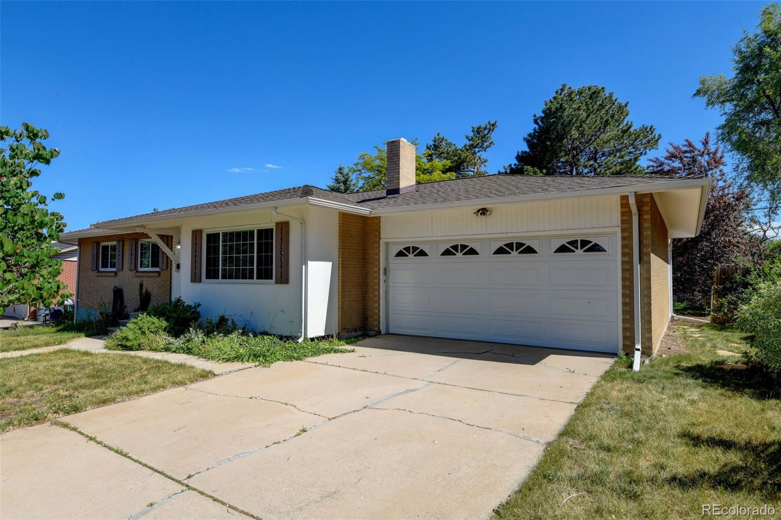 13700  Braun Drive, golden MLS: 1591951 Beds: 2 Baths: 3 Price: $635,000