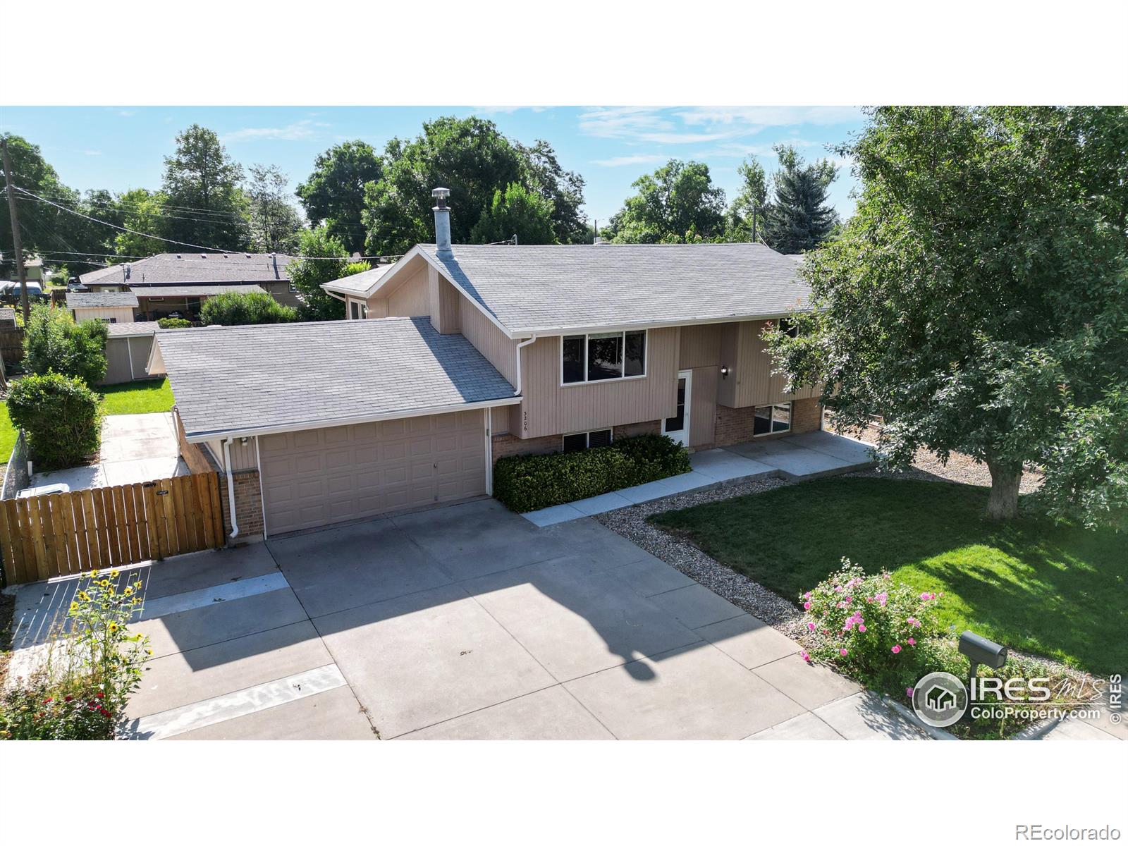 3206  logan avenue, loveland sold home. Closed on 2023-09-27 for $471,500.