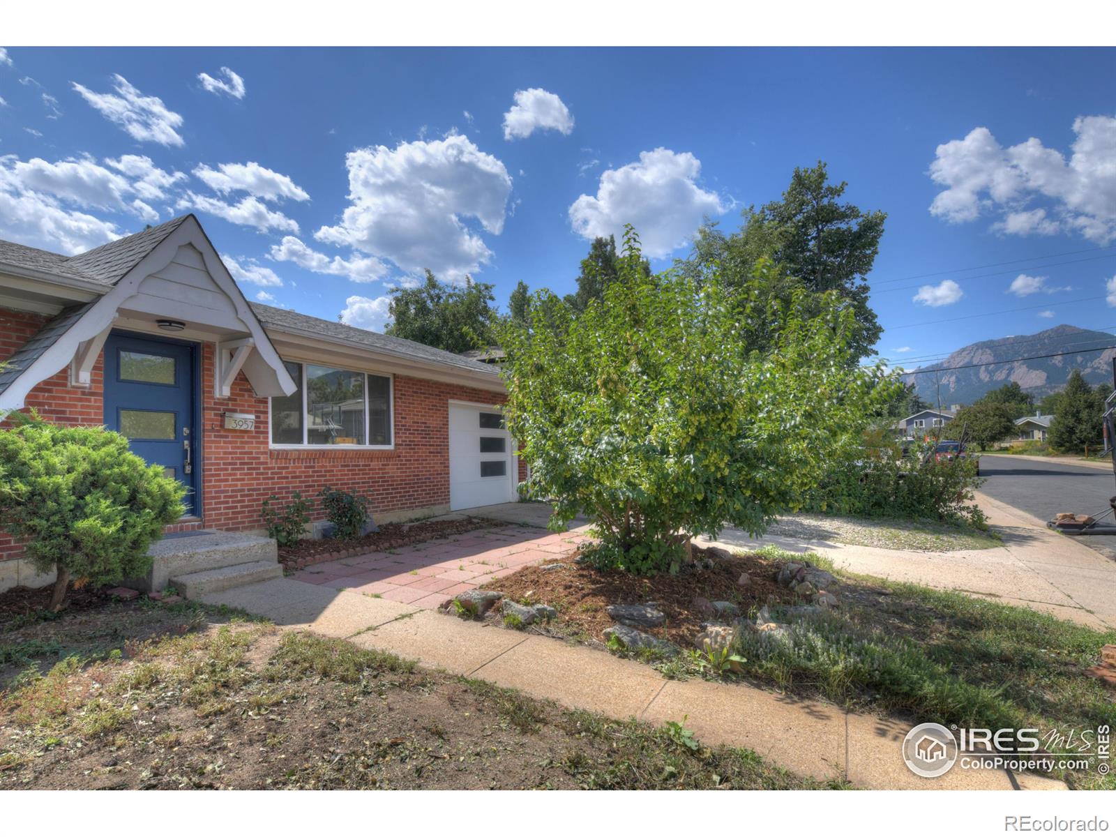 3957  Fuller Court, boulder MLS: 123456789994324 Beds: 5 Baths: 3 Price: $799,000