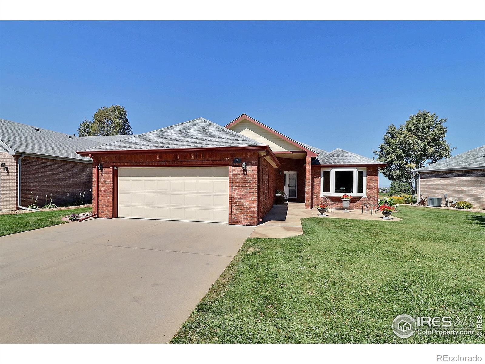 225  Dundee Avenue, greeley MLS: 456789994474 Beds: 2 Baths: 2 Price: $479,900