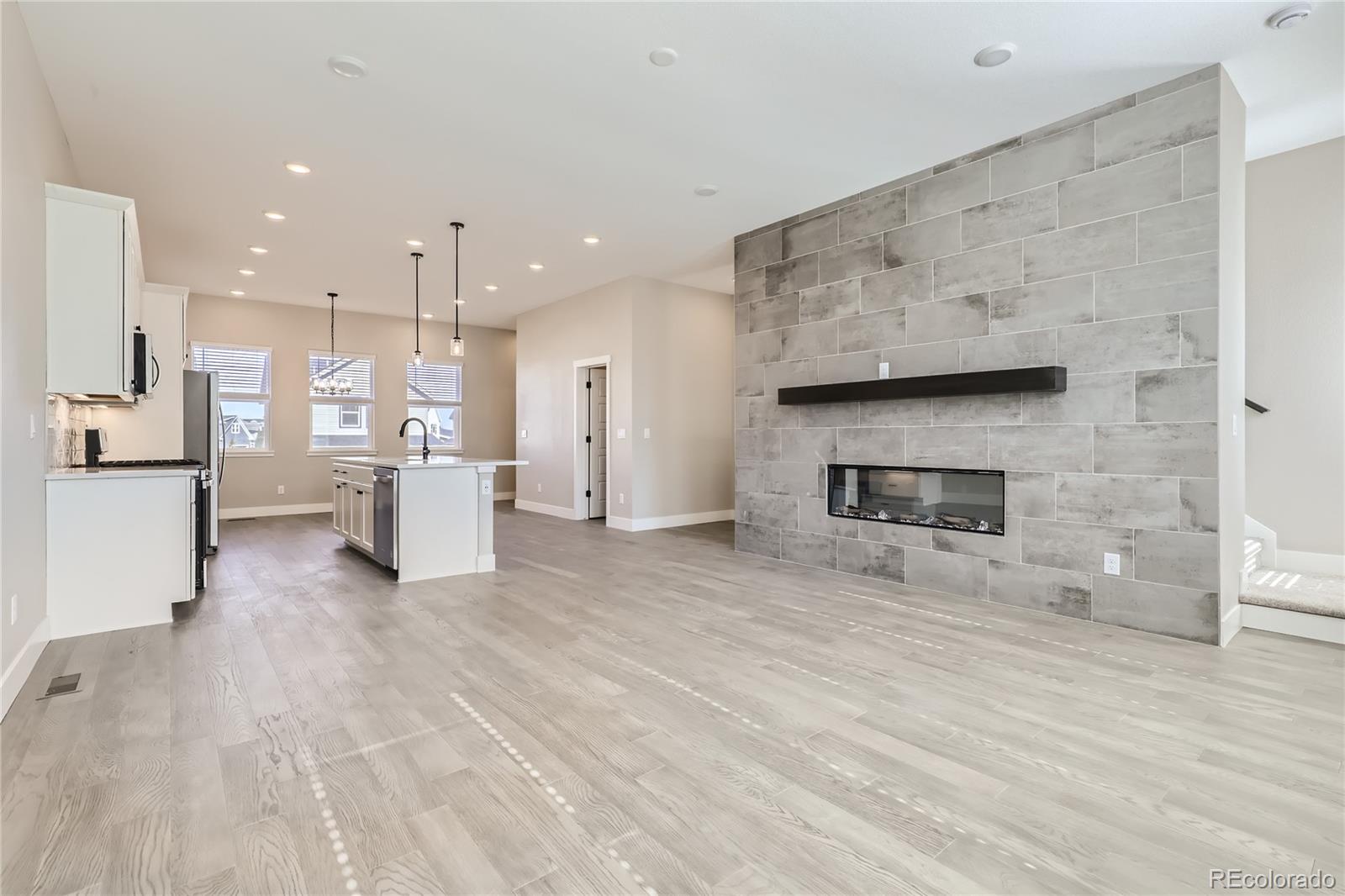 10139 E 62nd Avenue , Denver  MLS: 3519131 Beds: 3 Baths: 4 Price: $599,900