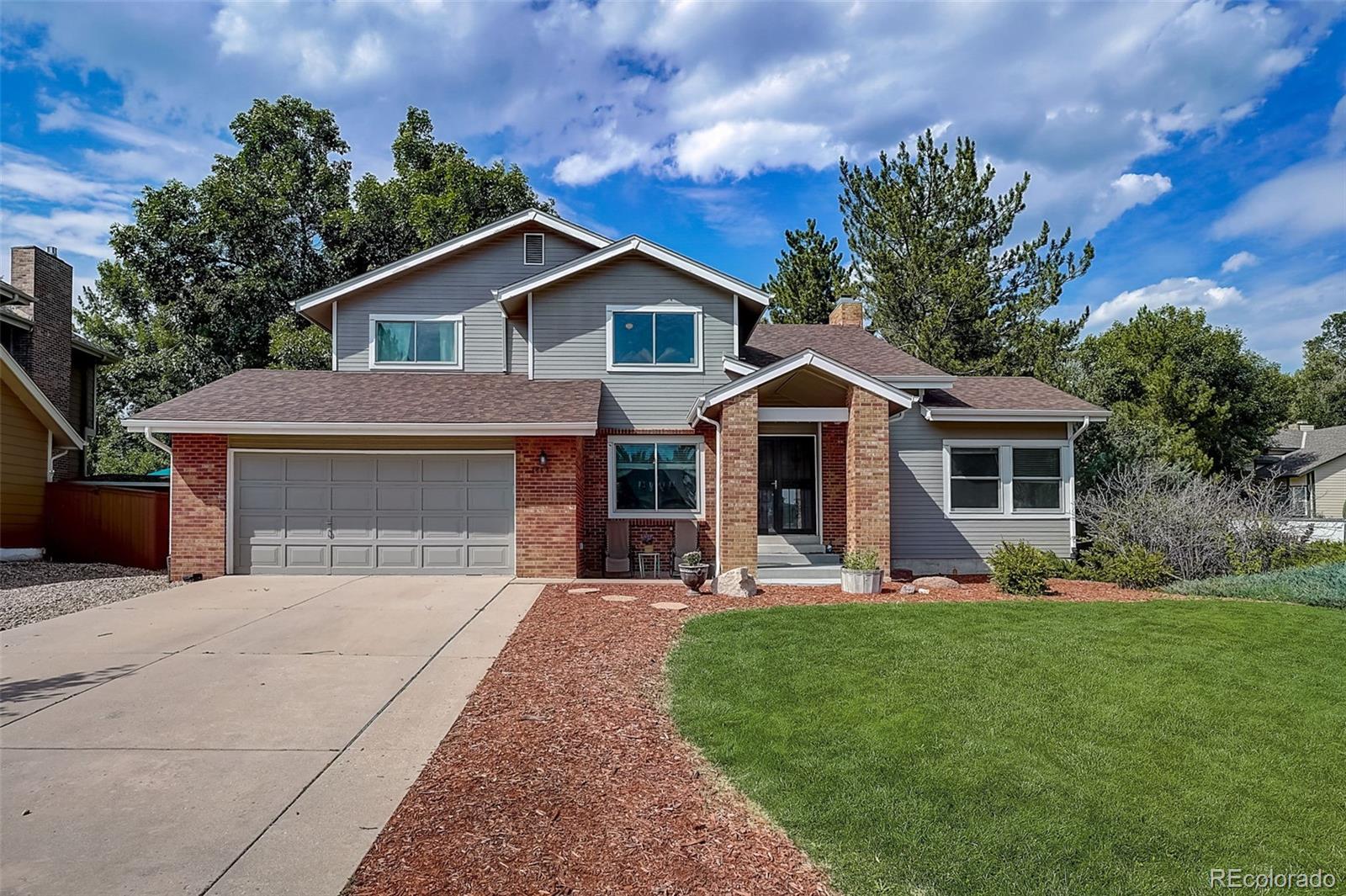 1063  Shadow Mountain Drive, highlands ranch MLS: 4513104 Beds: 4 Baths: 3 Price: $725,000