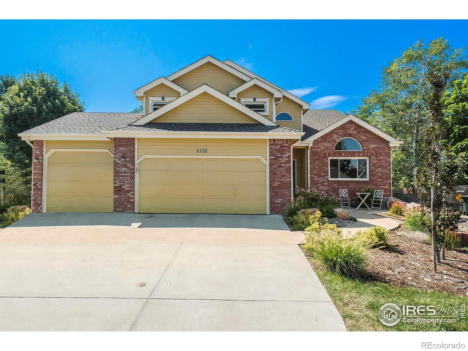 4330  Pearlgate Court, fort collins MLS: 123456789994989 Beds: 5 Baths: 4 Price: $773,000