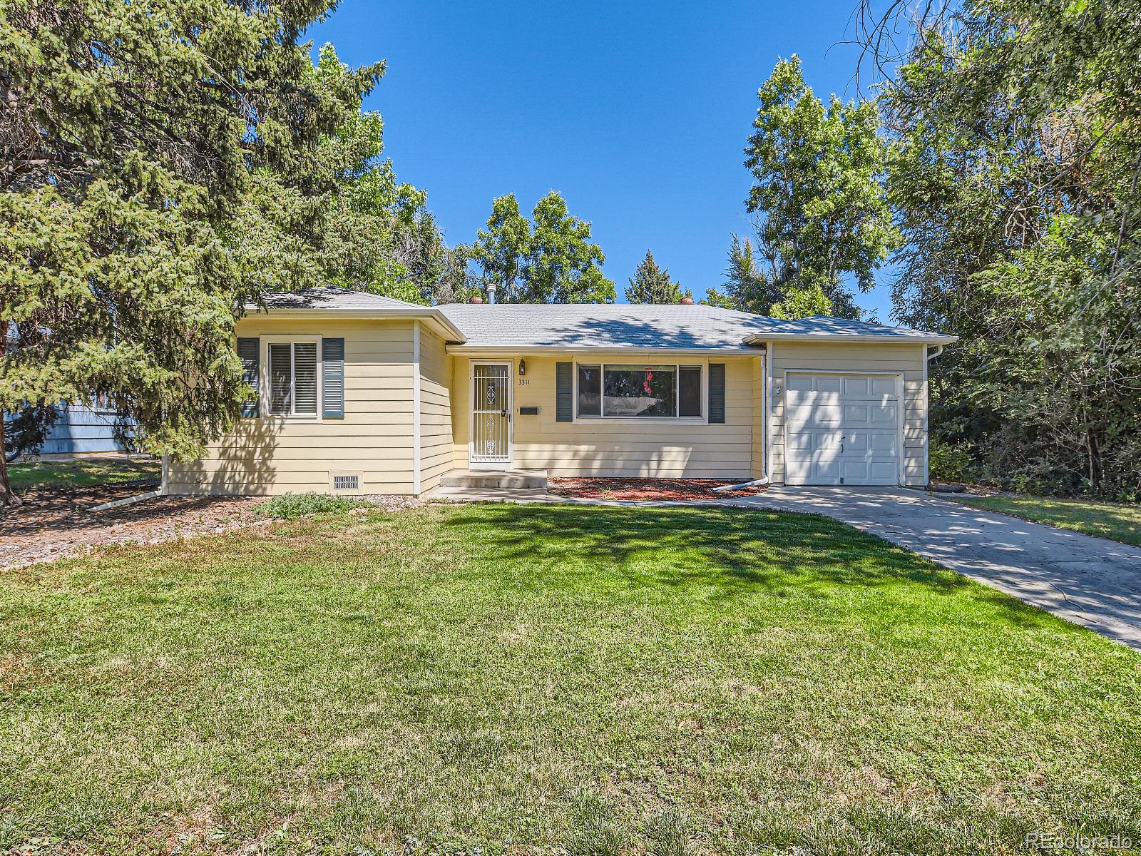 3311 w belmont avenue, Littleton sold home. Closed on 2024-02-27 for $419,900.