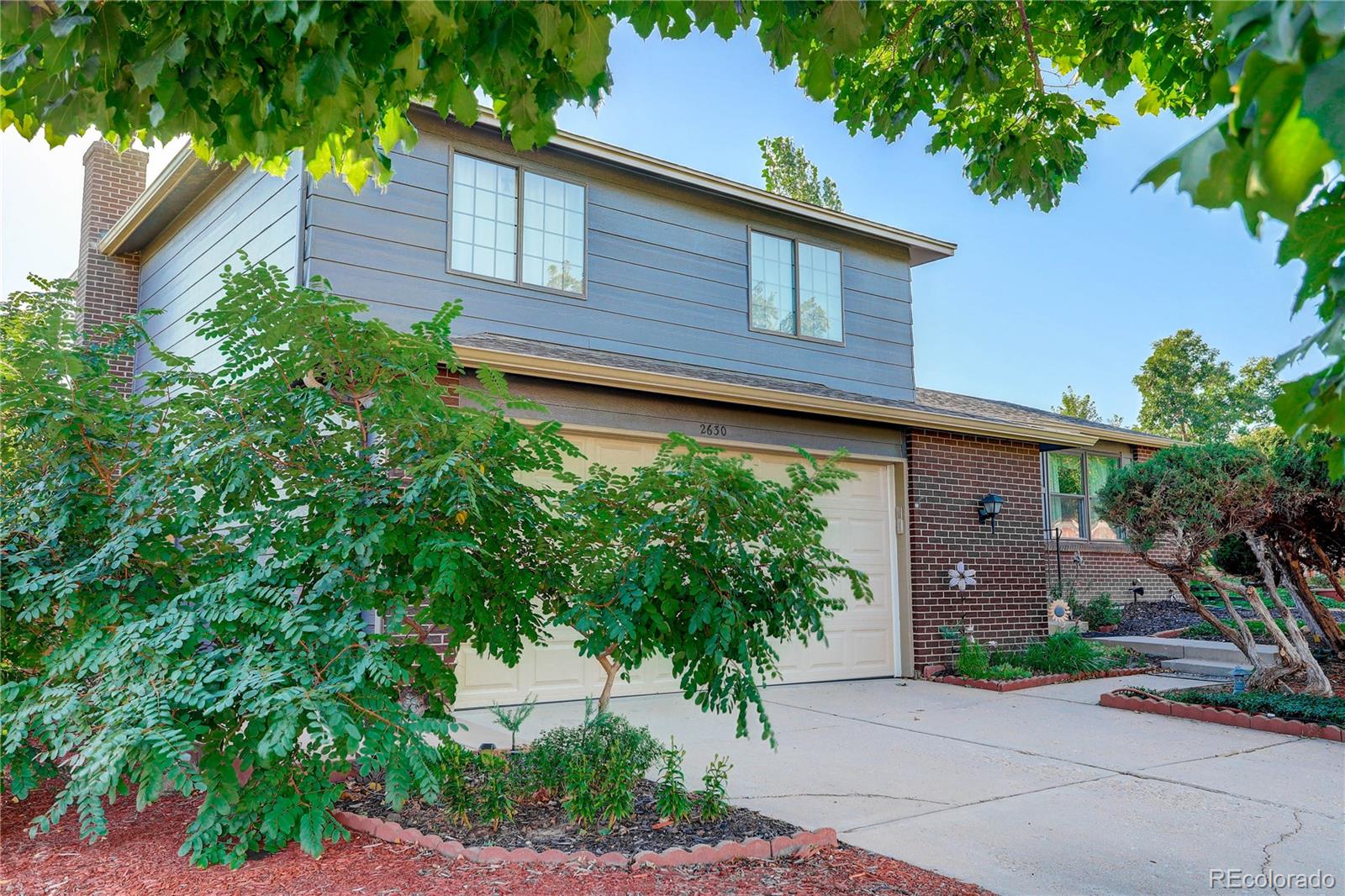 2630 s dillon street, aurora sold home. Closed on 2024-04-30 for $490,000.