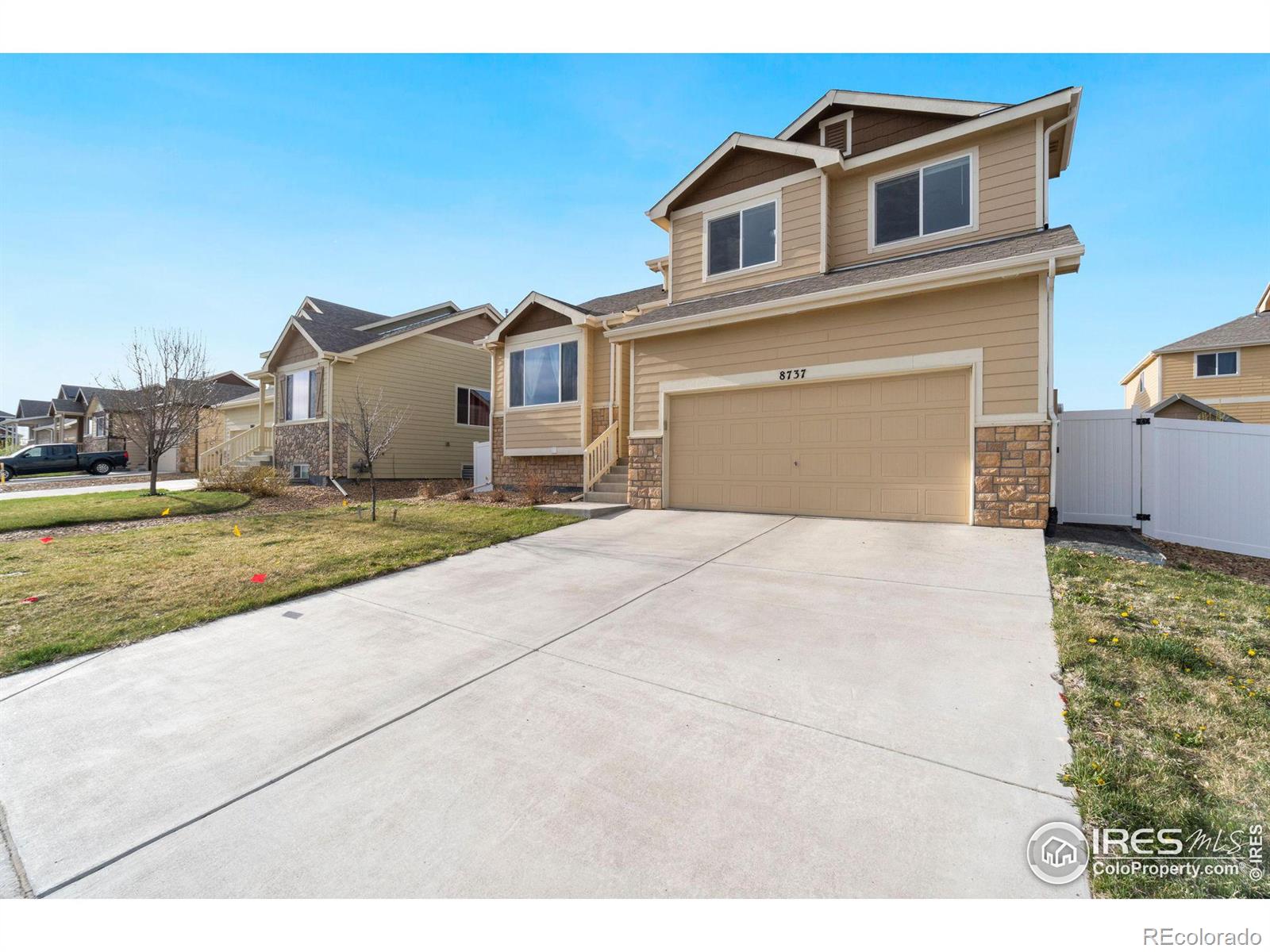 8737  13th st rd, Greeley sold home. Closed on 2023-12-12 for $445,000.