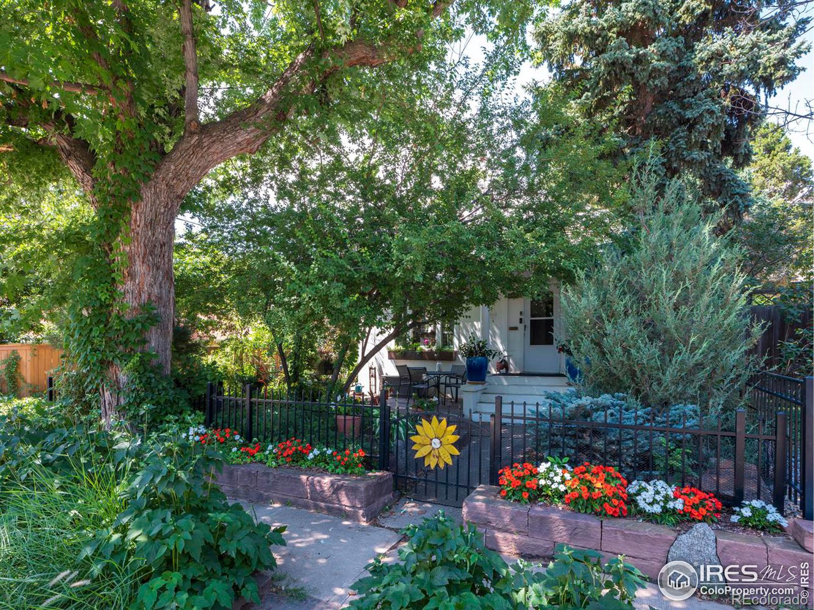 2325  4th Street, boulder MLS: 456789995773 Beds: 2 Baths: 2 Price: $1,475,000