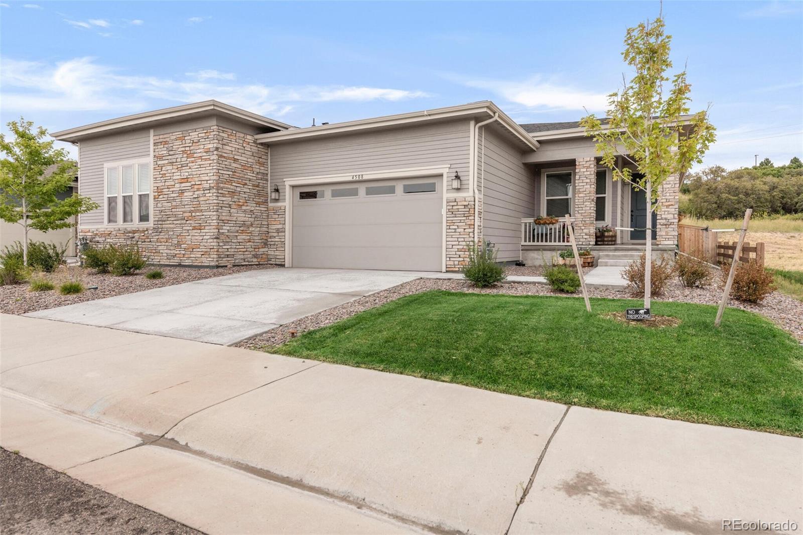 4508  Hidden Gulch Road, castle rock MLS: 9865864 Beds: 2 Baths: 2 Price: $540,000