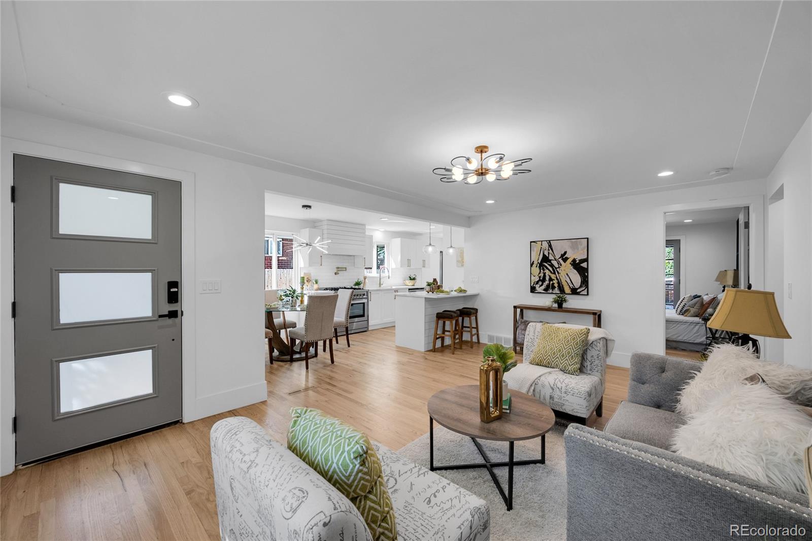 2067 S Ogden Street, denver MLS: 9327858 Beds: 5 Baths: 5 Price: $1,099,000