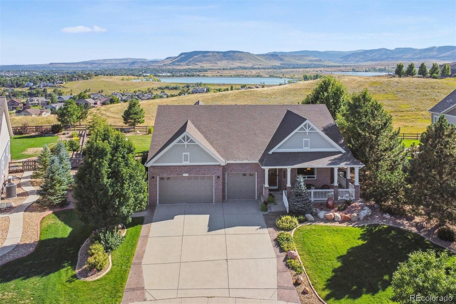 17376 W 77th Place, arvada MLS: 2592320 Beds: 4 Baths: 4 Price: $1,450,000