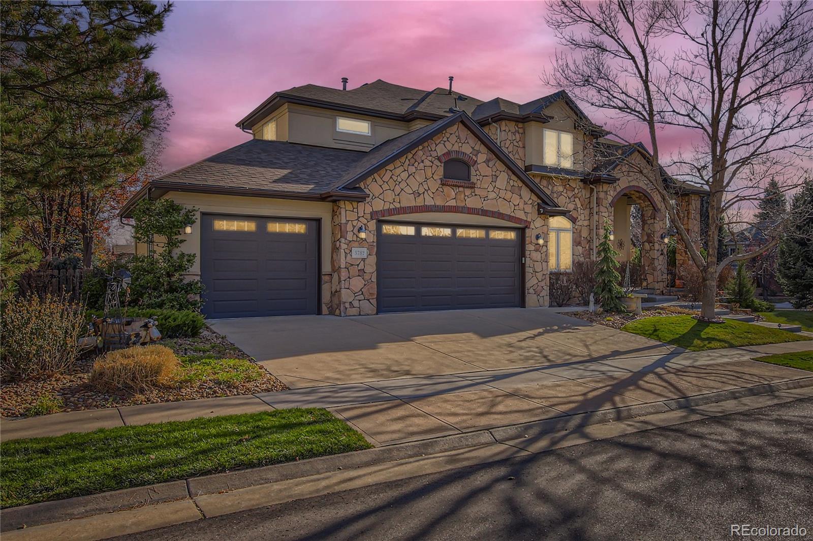 5782 S Benton Way, littleton MLS: 3452382 Beds: 5 Baths: 6 Price: $1,489,000