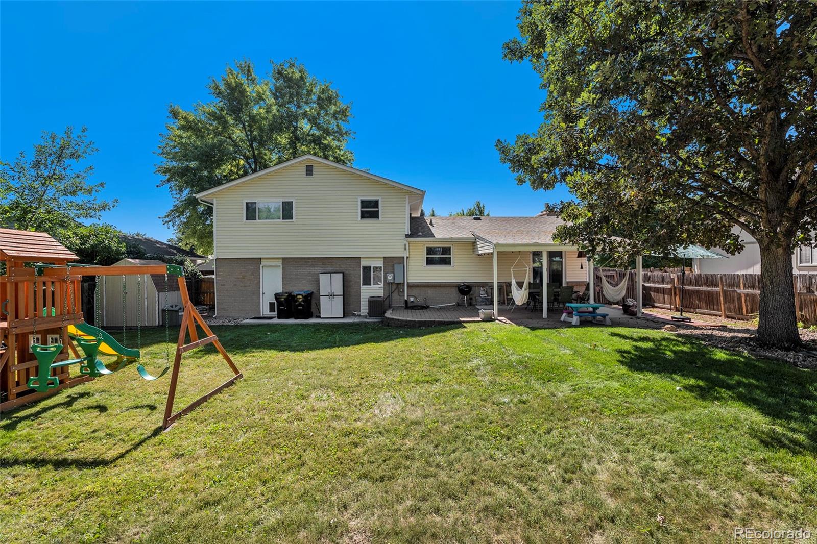 6434 W 82nd Drive, arvada MLS: 1735664 Beds: 3 Baths: 4 Price: $585,000