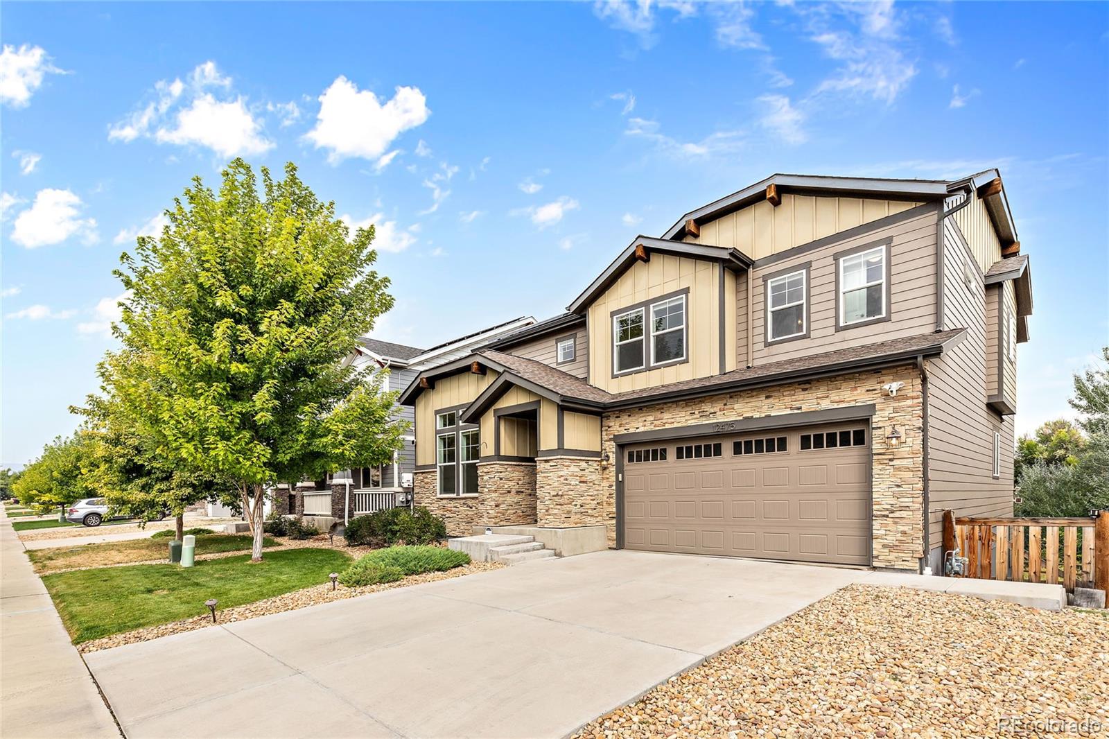12475 W 8th Place, golden MLS: 5597839 Beds: 5 Baths: 4 Price: $975,000