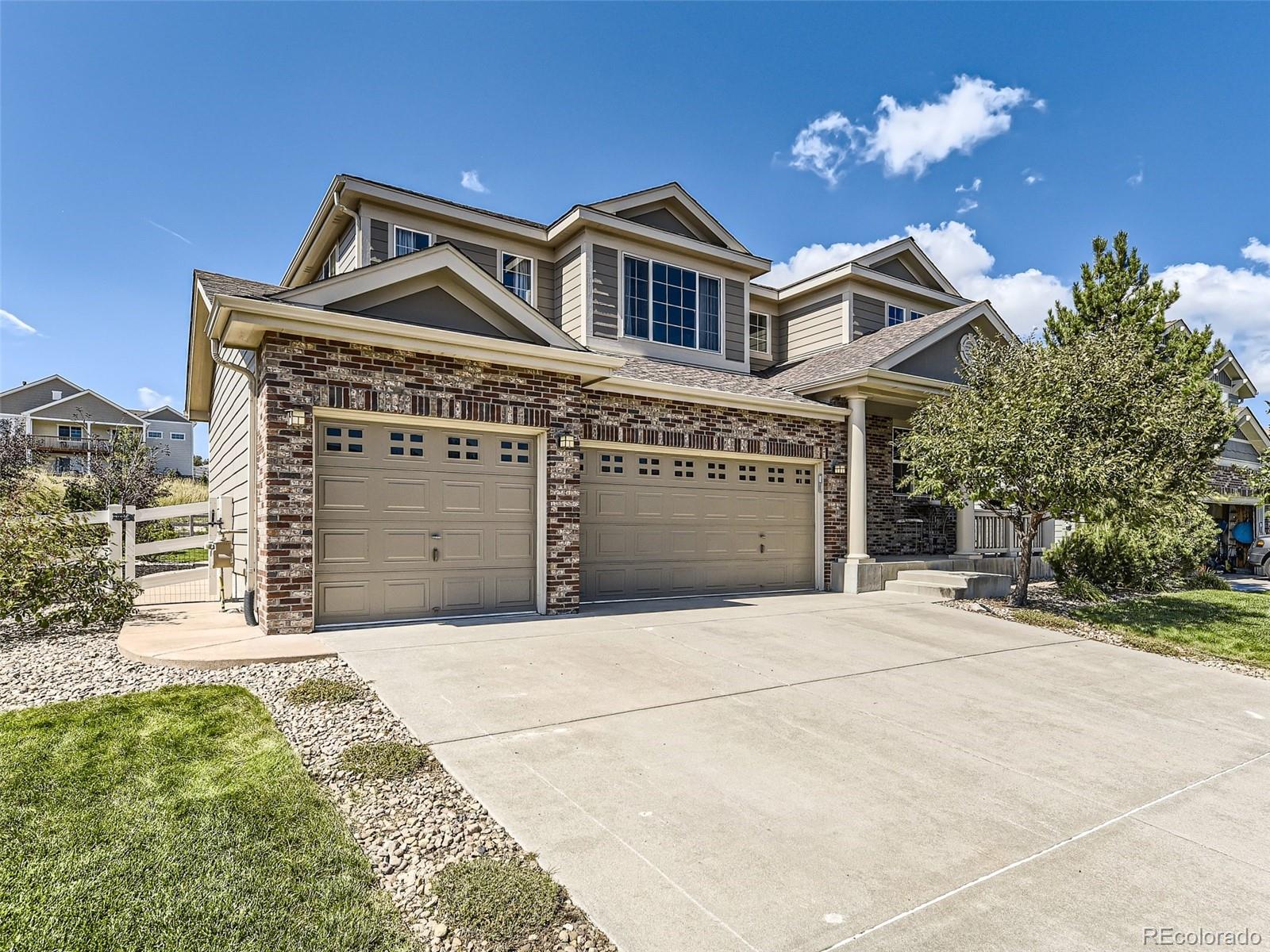 4221  Eagle Tail Lane, castle rock MLS: 7248487 Beds: 4 Baths: 3 Price: $710,000