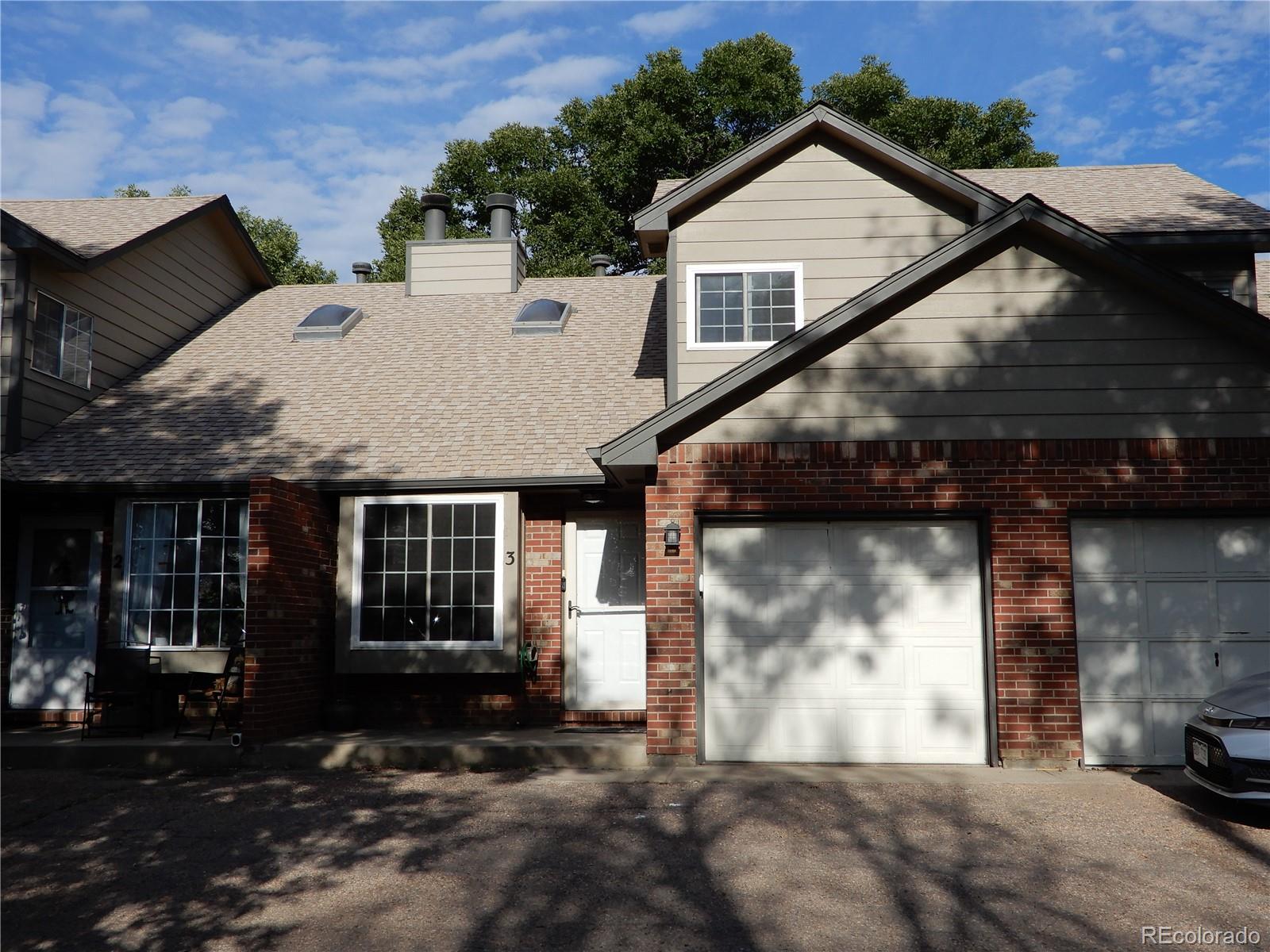 8390 e 104th way, Henderson sold home. Closed on 2024-04-03 for $379,300.
