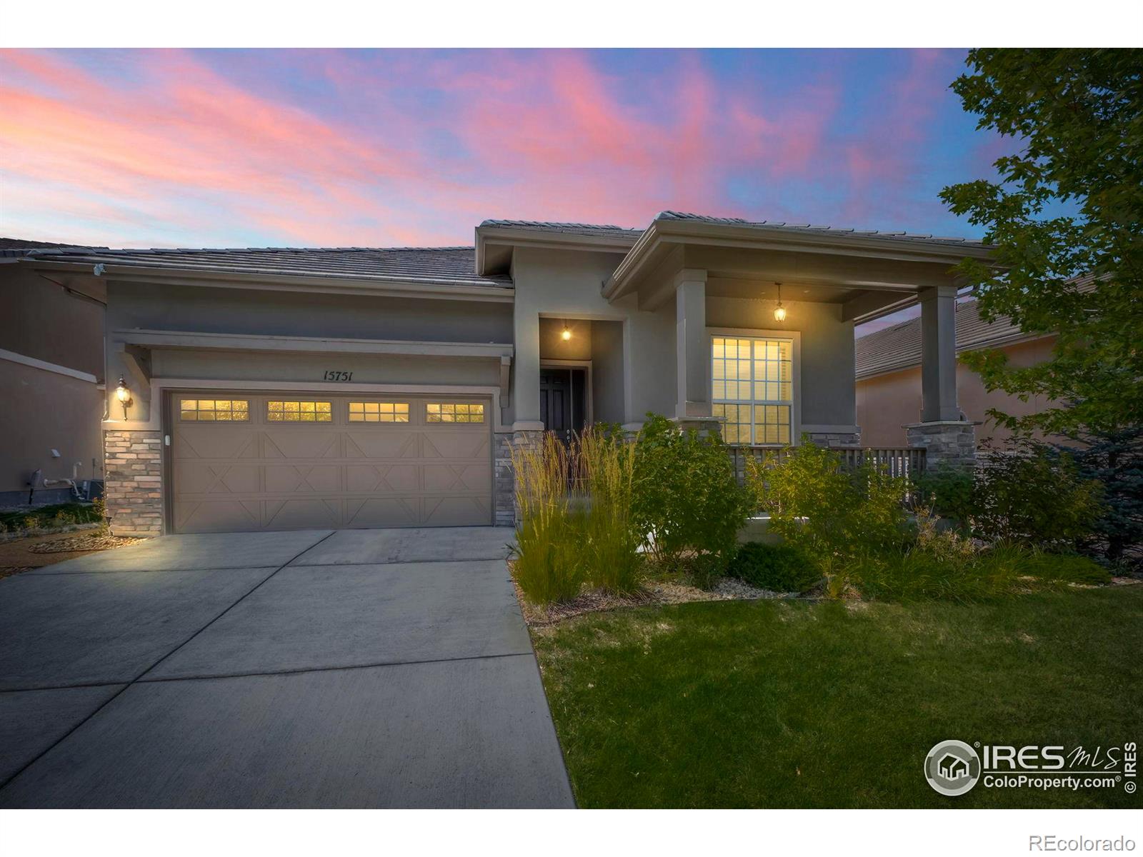 15751  Rito Alto Run, broomfield MLS: 123456789996289 Beds: 3 Baths: 3 Price: $895,000