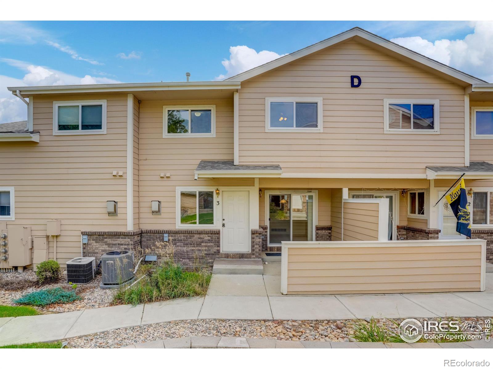 1601  great western drive, Longmont sold home. Closed on 2023-12-22 for $367,000.
