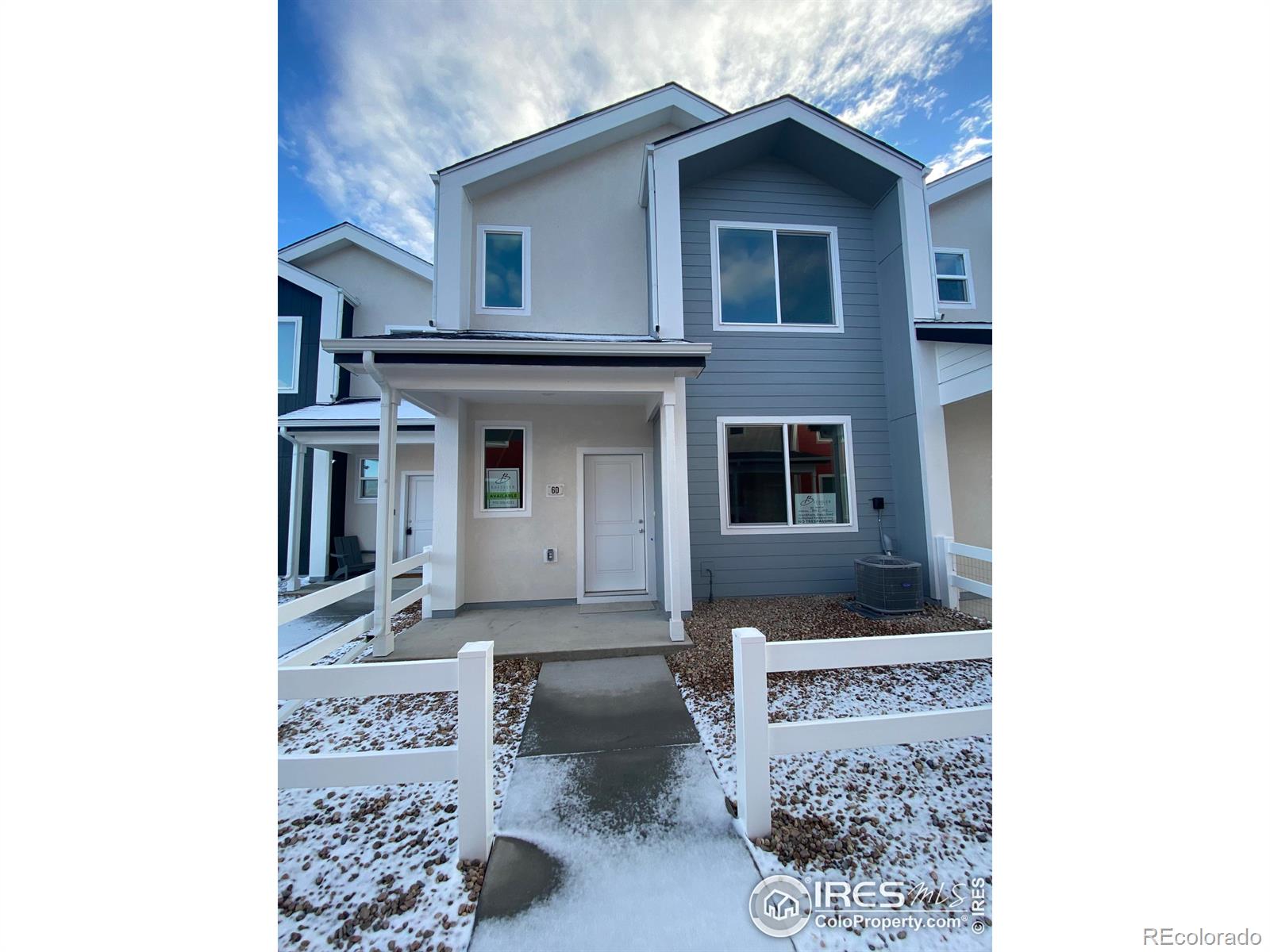 500 S Denver Avenue, fort lupton MLS: 456789996519 Beds: 2 Baths: 3 Price: $337,000