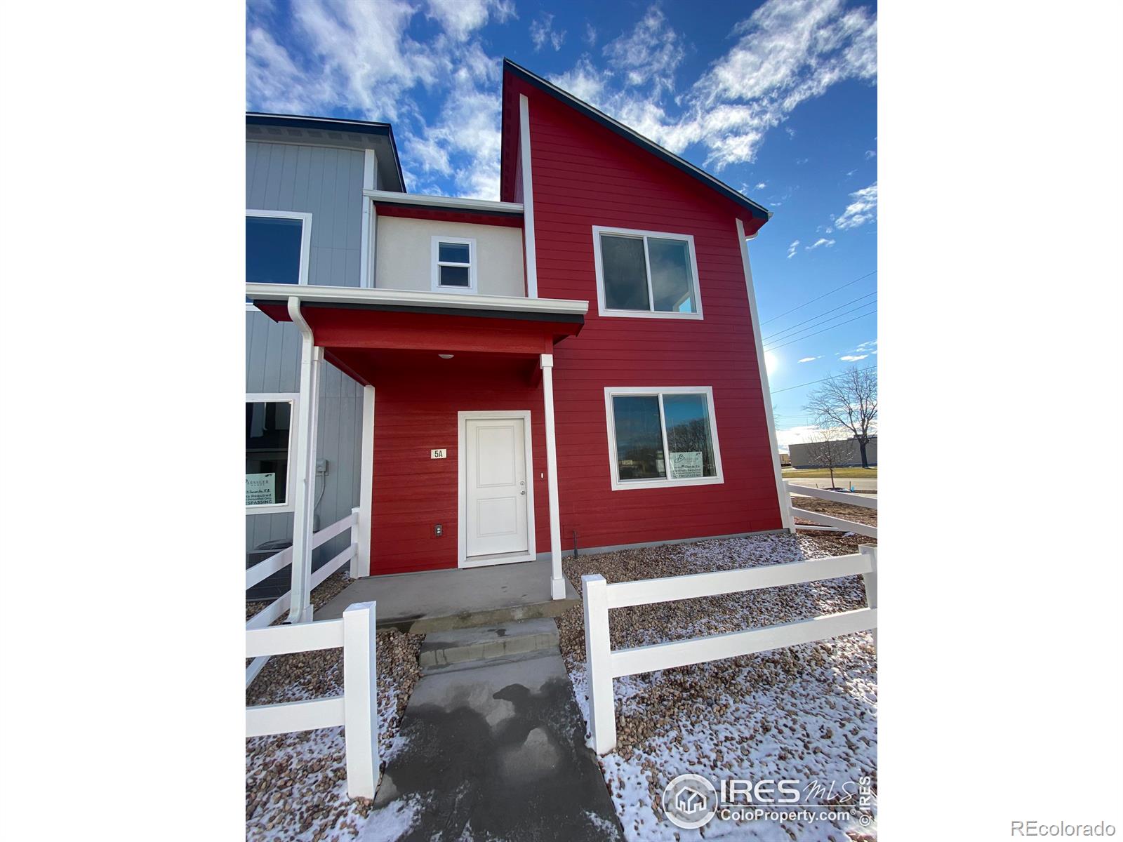 500 S Denver Avenue, fort lupton MLS: 456789996520 Beds: 3 Baths: 3 Price: $384,900