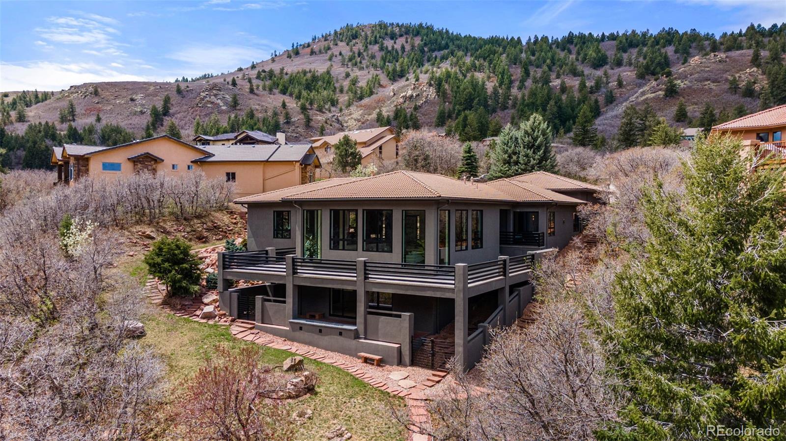 5044  Dakota Run, littleton MLS: 5930866 Beds: 4 Baths: 4 Price: $2,840,000