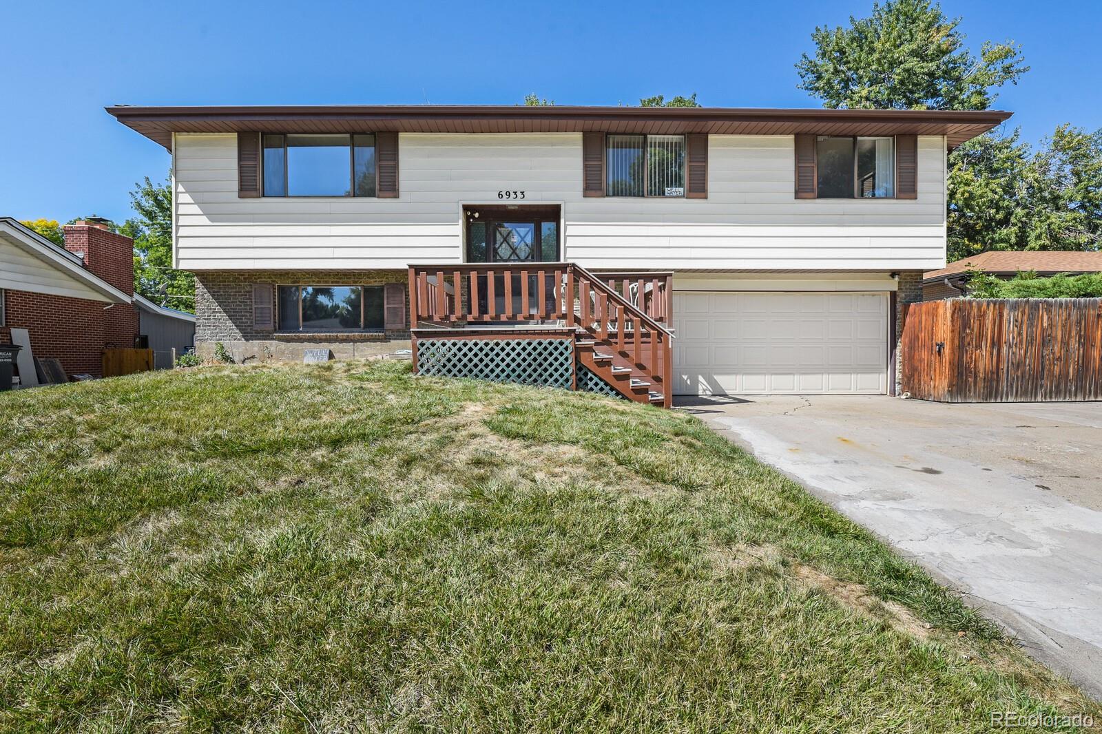 6933  oak way, Arvada sold home. Closed on 2023-12-22 for $530,000.