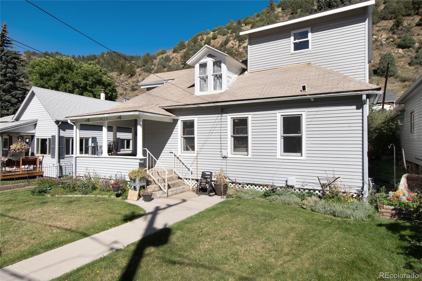 2012  virginia street, Idaho Springs sold home. Closed on 2024-03-15 for $615,000.