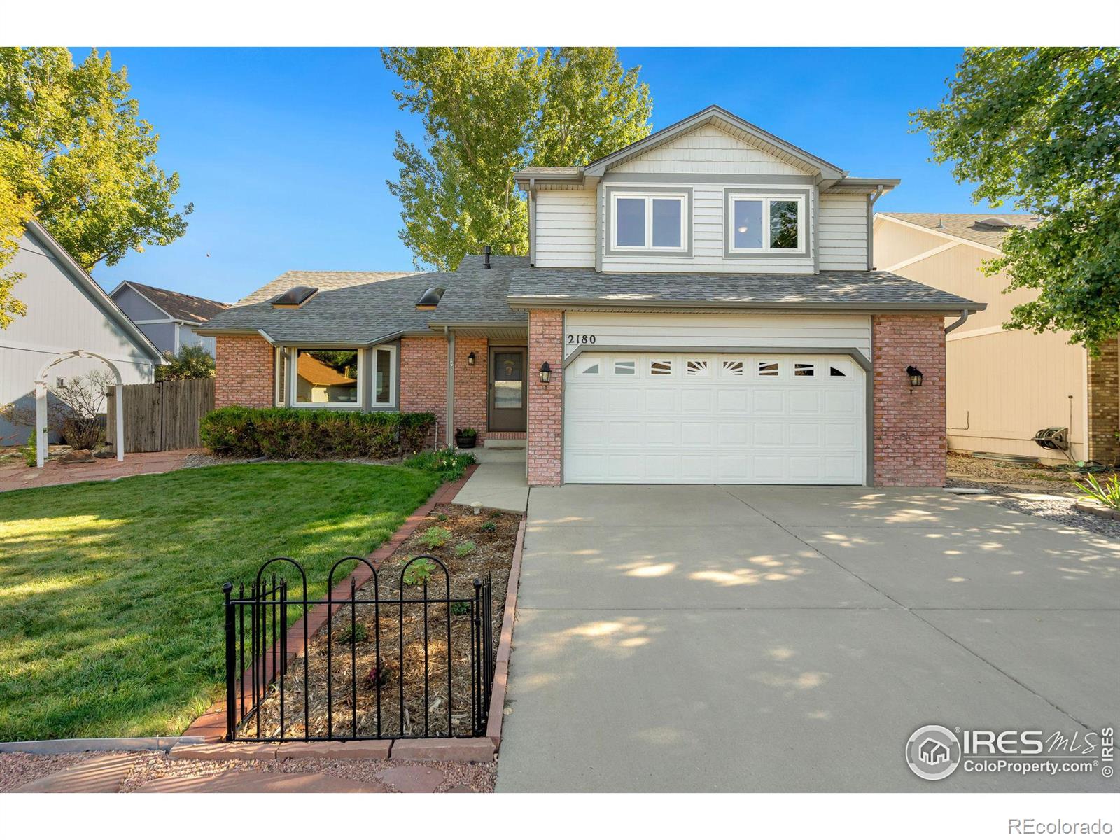 2180  Wimbleton Drive, loveland MLS: 456789997270 Beds: 4 Baths: 4 Price: $500,000