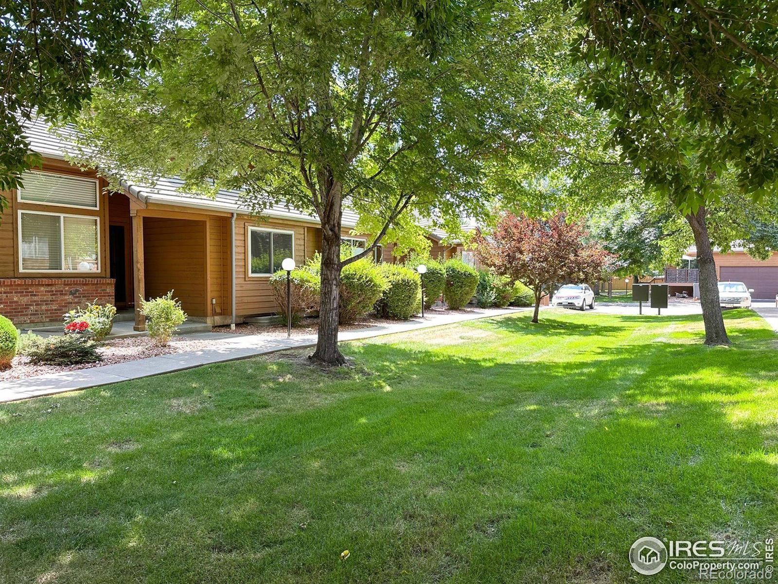 11865 W 66th Place C, Arvada  MLS: 456789997333 Beds: 2 Baths: 3 Price: $500,000