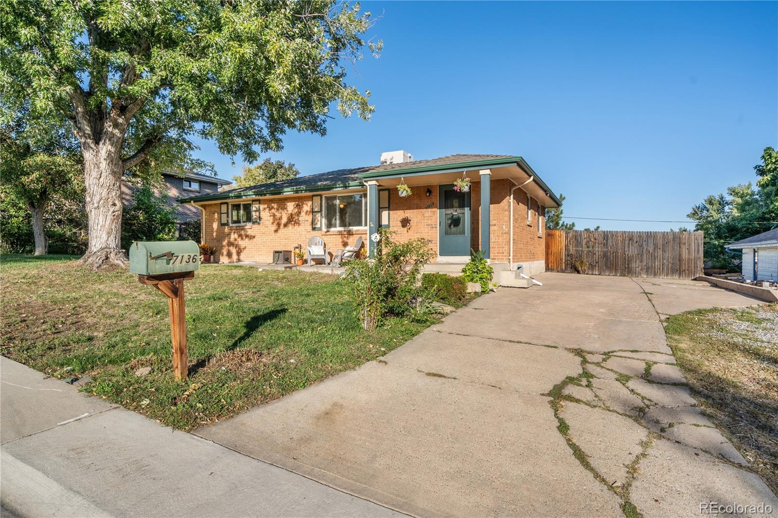 7136  Otis Street, arvada MLS: 4967490 Beds: 4 Baths: 2 Price: $475,000