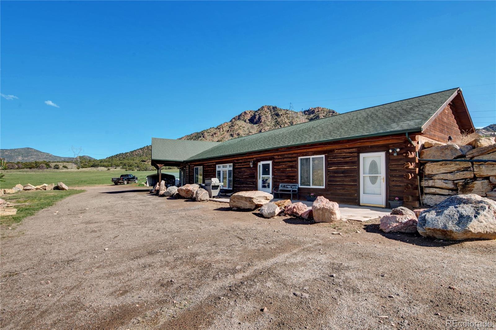 1000  horseshoe lane, Canon City sold home. Closed on 2024-05-03 for $755,000.