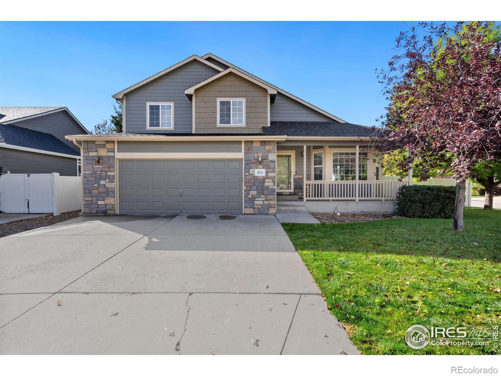 254  Sand Grouse Drive, loveland MLS: 456789998080 Beds: 3 Baths: 3 Price: $475,000