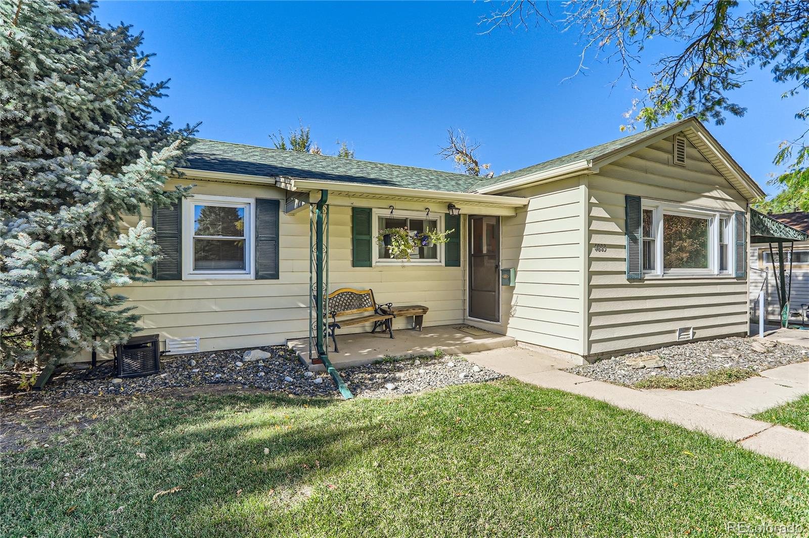 4883 w gill place, denver sold home. Closed on 2024-01-25 for $485,000.