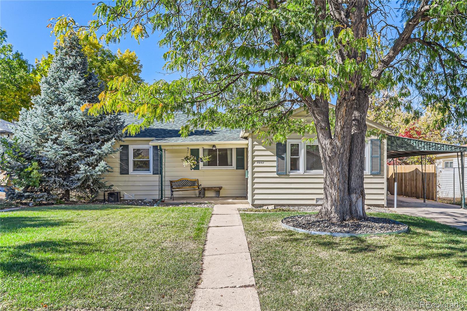 4883 w gill place, Denver sold home. Closed on 2024-01-25 for $485,000.