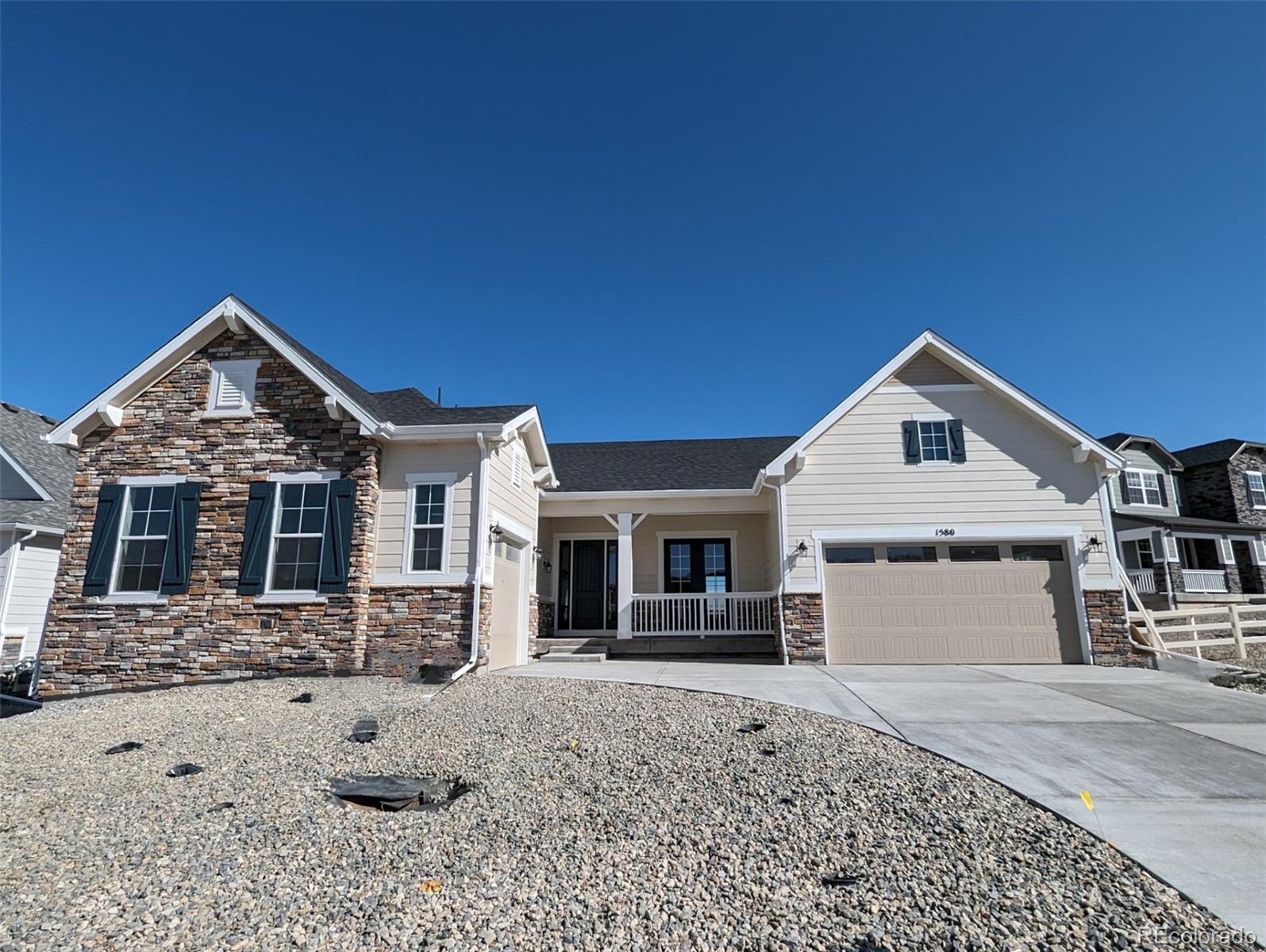 1580  Diamond Hill Court, castle rock MLS: 4248503 Beds: 5 Baths: 4 Price: $949,950