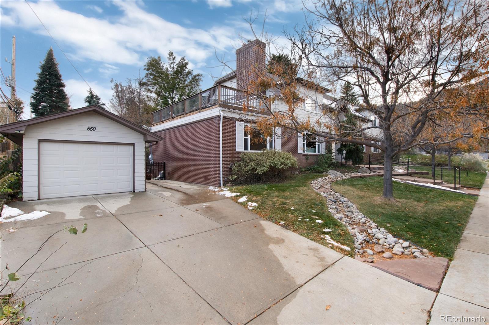 860  aurora avenue, boulder sold home. Closed on 2024-03-29 for $1,665,000.