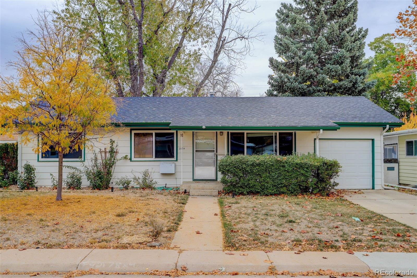 2524  15th Avenue Court, greeley MLS: 4025886 Beds: 2 Baths: 1 Price: $300,000